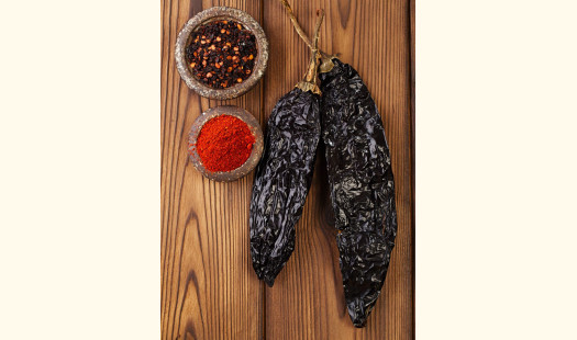 Dried Whole Chipotle Chilli Pods - 1kg